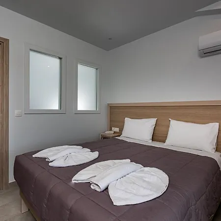Hotell Caretta Island 4*